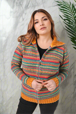 CAMPERA CON CIERRE JACQUARD MULTICOLOR (ART. i842)