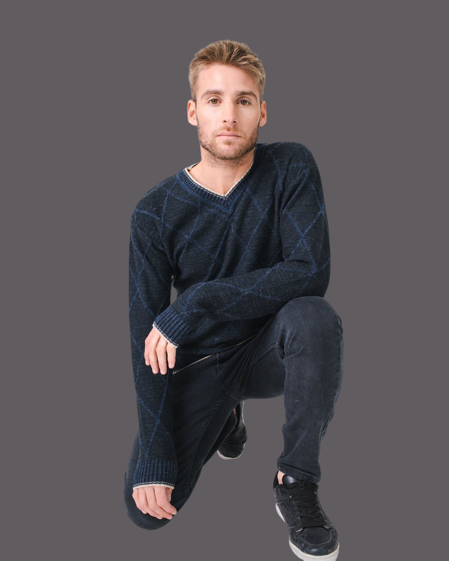 ESCOTE V LANA AZUL MARINO - ART.1810