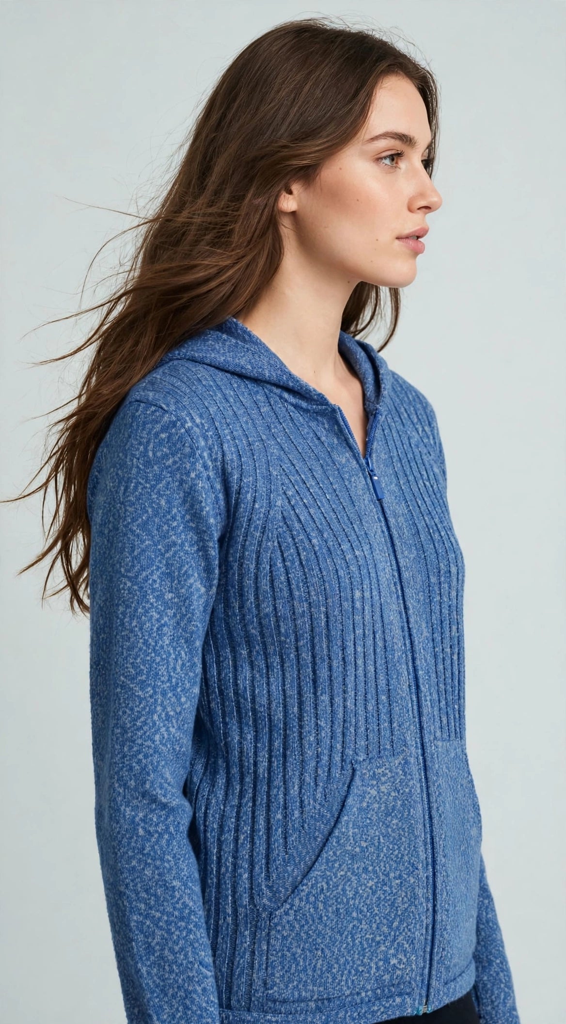 CAMPERA CAPUCHA Y BOLSILLOS FRANCIA GASPEADO ART 7793